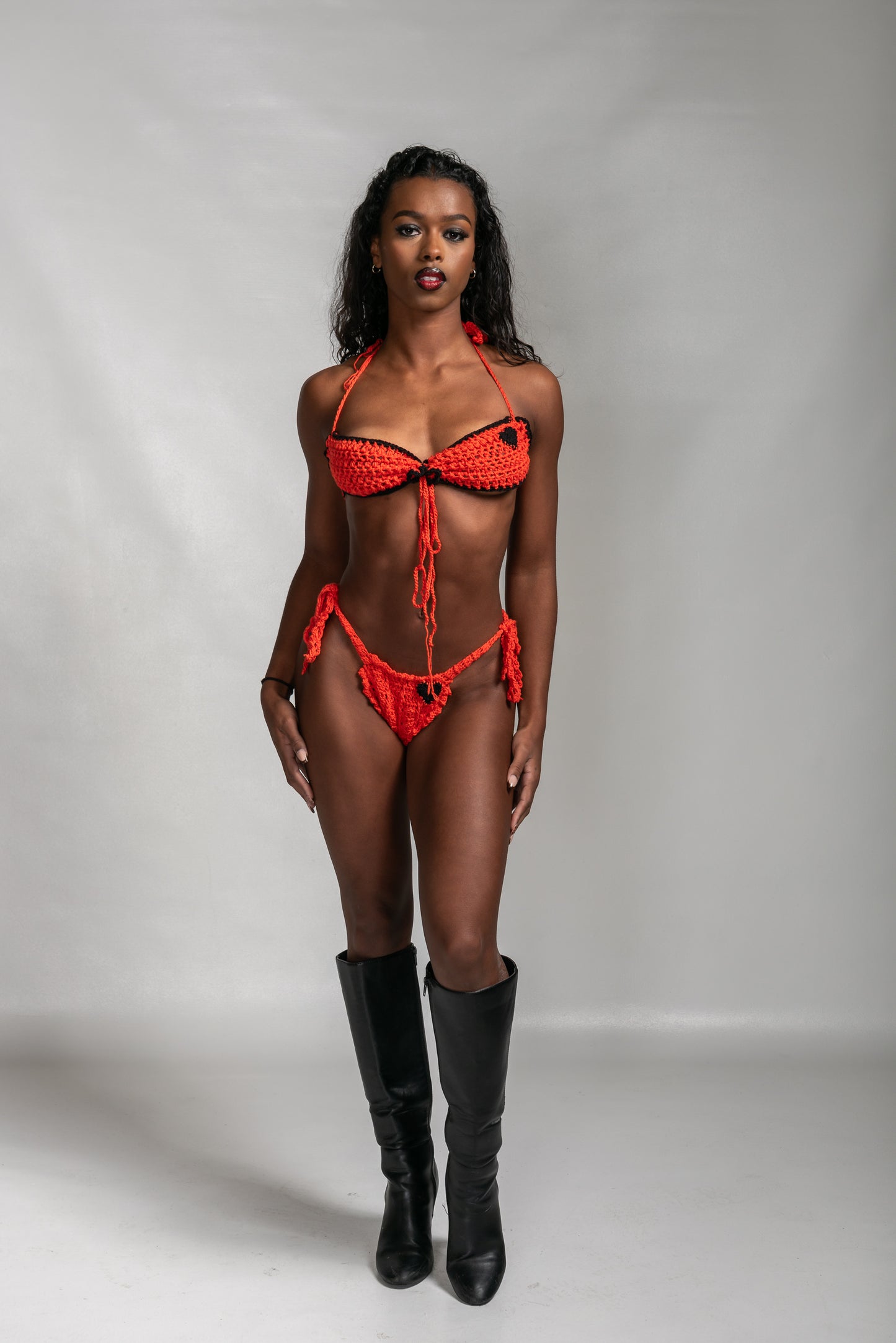 “She’s got a black heart” set